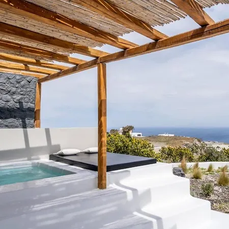 Superior Santorini 1 Bedroom Thea Private Heated Jacuzzi Beautiful Sea Views 이메로비글리